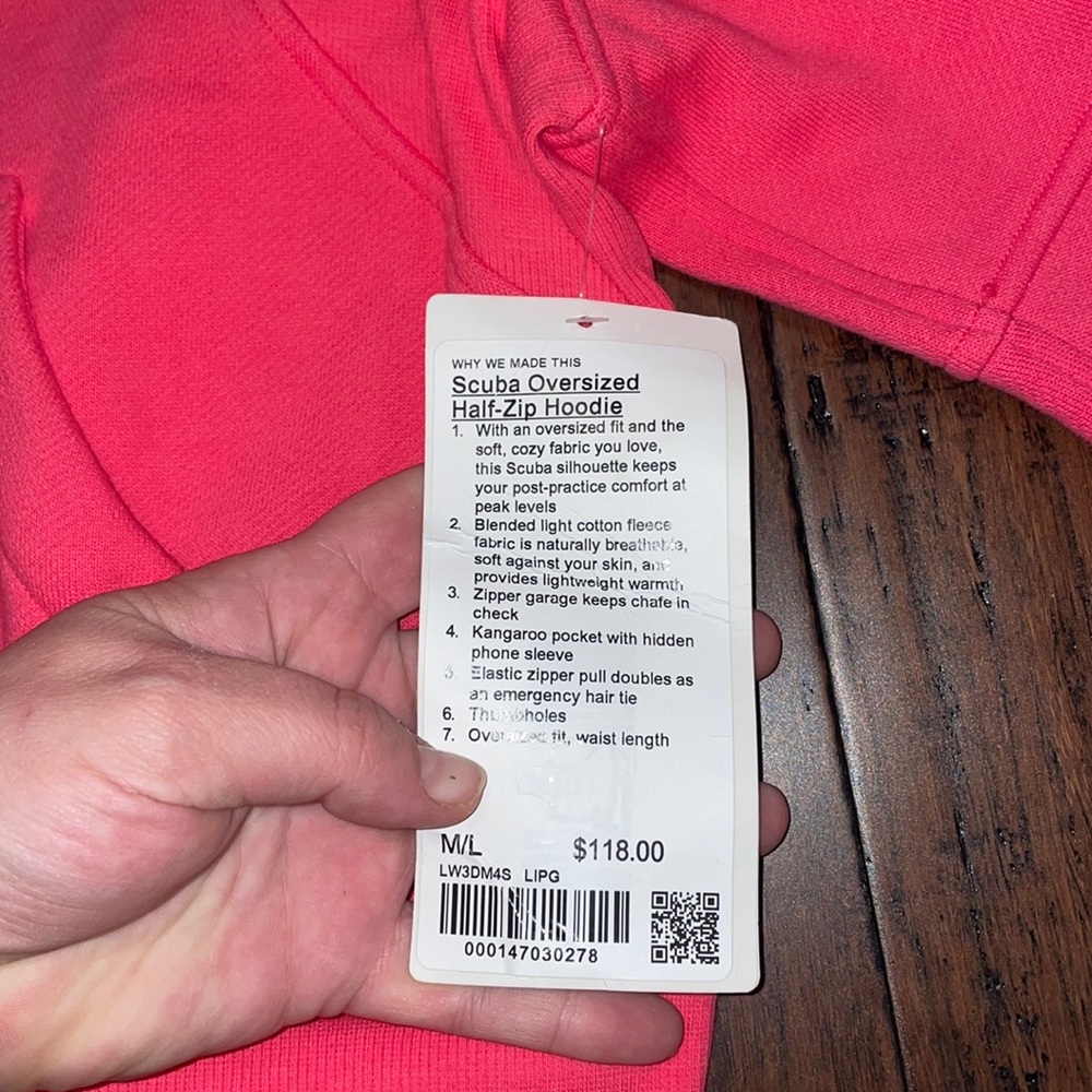 Lululemon Scuba Oversized half-zip Hoodie. Hot pink and in M/L. NEVER been worn.